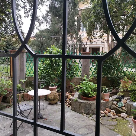 Apartament Pintino Garden Florencja